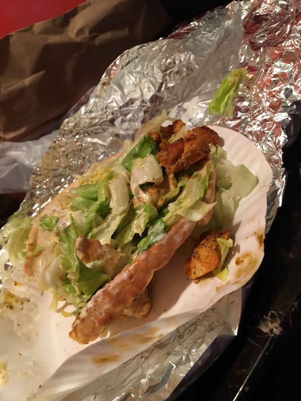 Crowns Fried Chicken & Pizza | meal takeaway | 476 Park Ave, East Orange, NJ 07017, USA | 9736772222 OR +1 973-677-2222