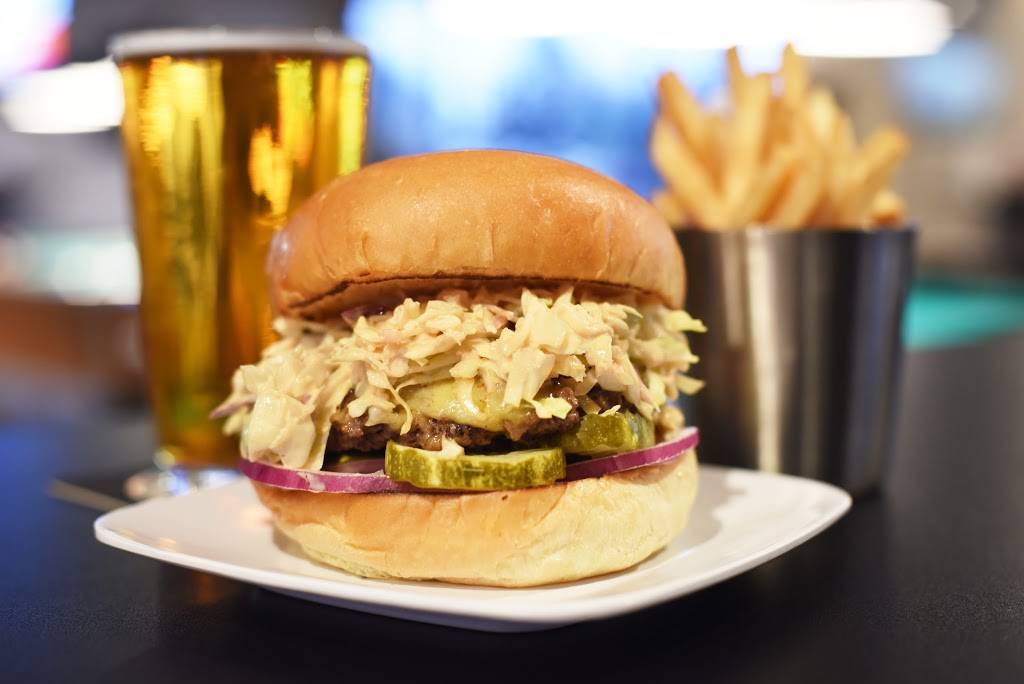 The Breakroom | restaurant | 4131 S Shingle Rd #7, Shingle Springs, CA 95682, USA | 5307636761 OR +1 530-763-6761