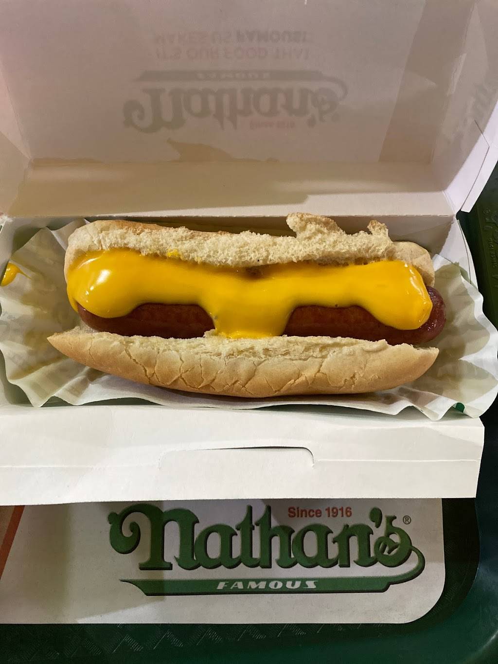 Nathan´s Famous Old Town | restaurant | 5770 W Irlo Bronson Memorial Hwy Suite 135, Kissimmee, FL 34746, USA | 4075073635 OR +1 407-507-3635
