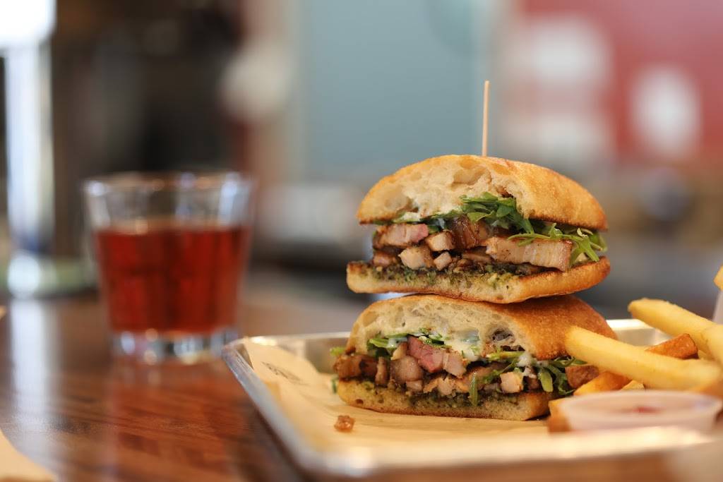 Braizen Sexy Sandwiches | restaurant | 31 E Macarthur Cres suite 102, Santa Ana, CA 92707, USA | 6579002040 OR +1 657-900-2040