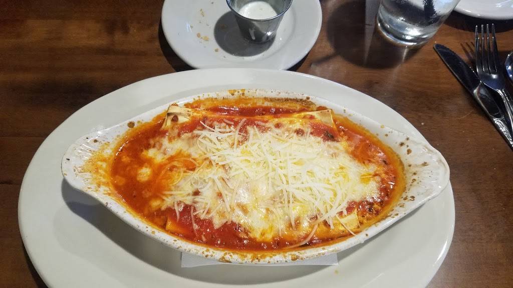 Belluccis Italian | restaurant | 2000 FM663, Suite 100, Midlothian, TX 76065, USA | 4696125527 OR +1 469-612-5527