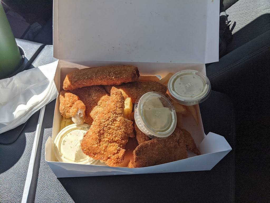 Boat N Net Drive Inns | restaurant | 1411 S Port Ave, Corpus Christi, TX 78405, USA | 3618823803 OR +1 361-882-3803