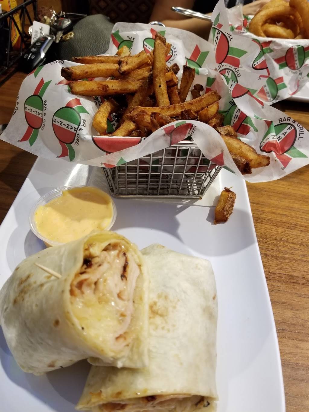 Paninis Bar and Grill | restaurant | 3973 Van Dyke Rd, Lutz, FL 33558, USA | 8139623479 OR +1 813-962-3479