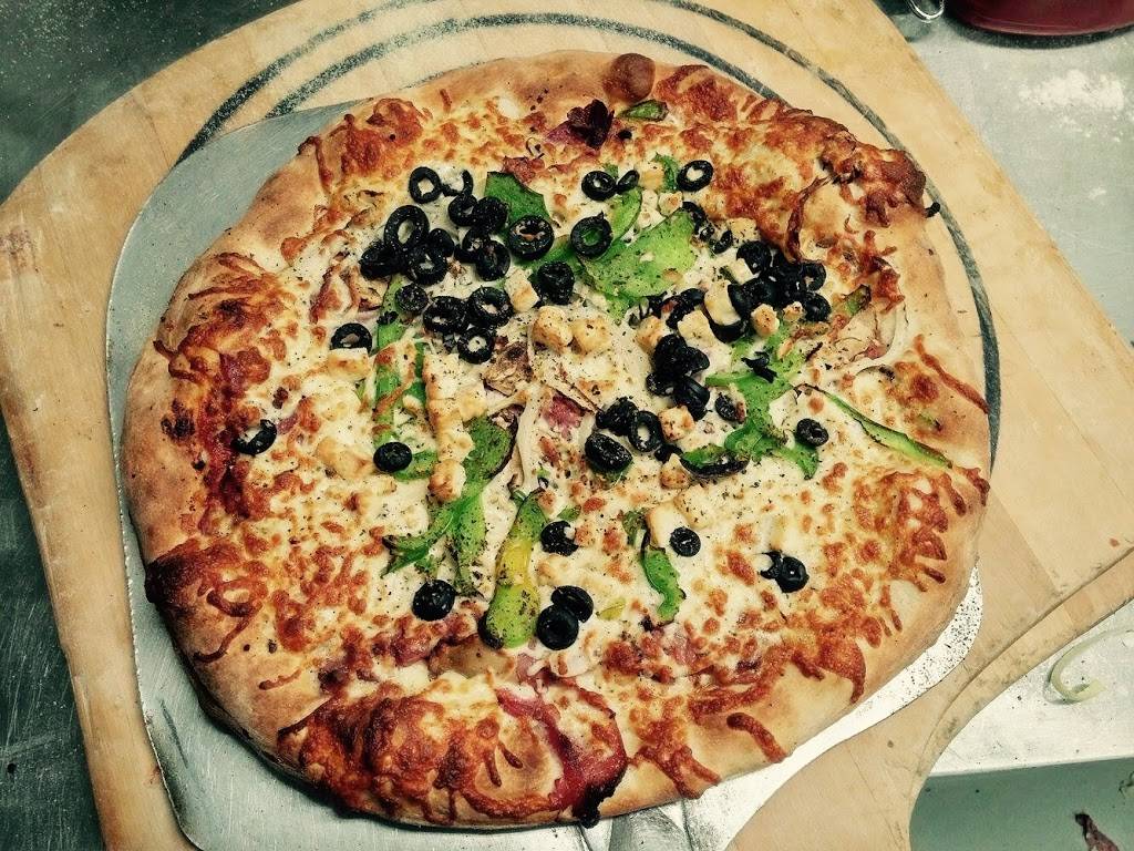 Casa Smoked Meat | restaurant | 2520 Route des Rivières, Saint-Rédempteur, QC G6K 1C9, Canada | 4184969966 OR +1 418-496-9966