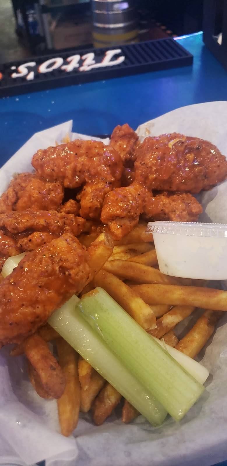 Wicked Backyard Bar and Grill | restaurant | 9000 S IH 35 Frontage Rd #200, Austin, TX 78748, USA | 5122158929 OR +1 512-215-8929