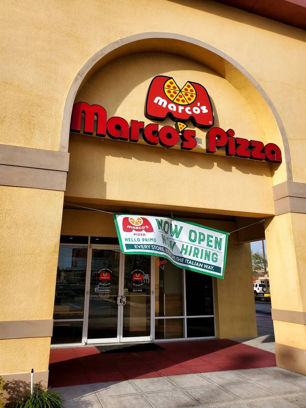 Marcos Pizza | meal takeaway | 13381 W Colonial Dr, Winter Garden, FL 34787, USA | 4079936565 OR +1 407-993-6565
