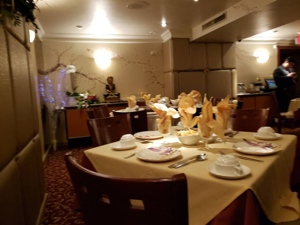 Pearl East | restaurant | 1191 Northern Blvd, Manhasset, NY 11030, USA | 5163659898 OR +1 516-365-9898