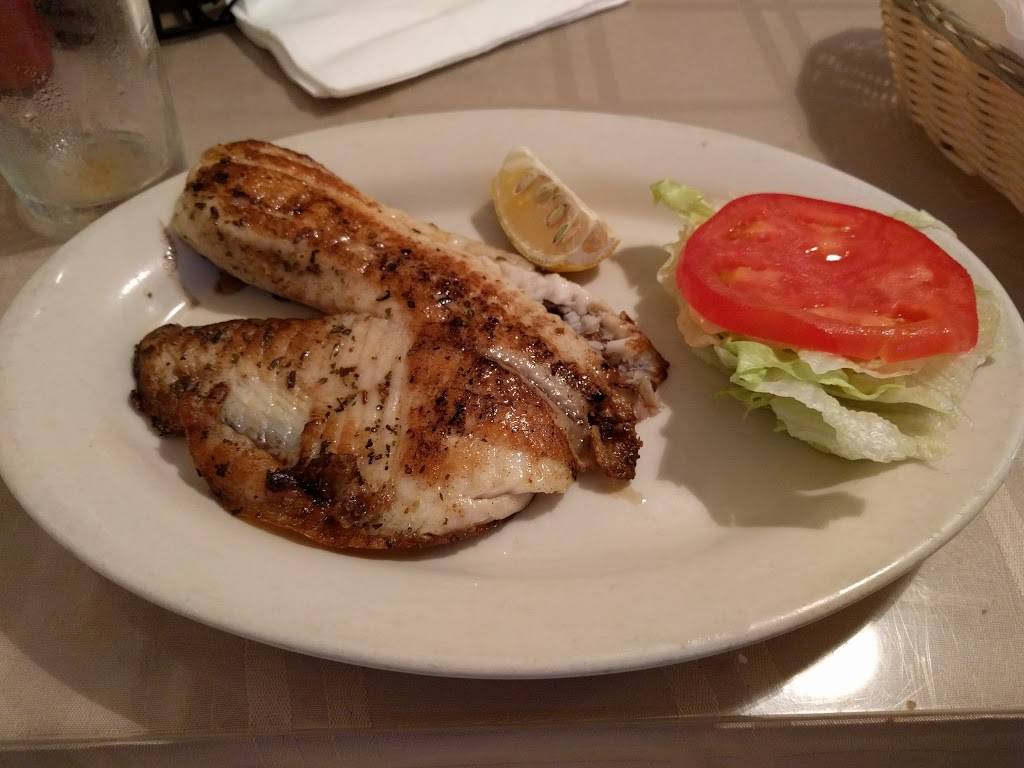 Varneys Restaurant | restaurant | 2109 Montauk Hwy, Brookhaven, NY 11719, USA | 6312869569 OR +1 631-286-9569