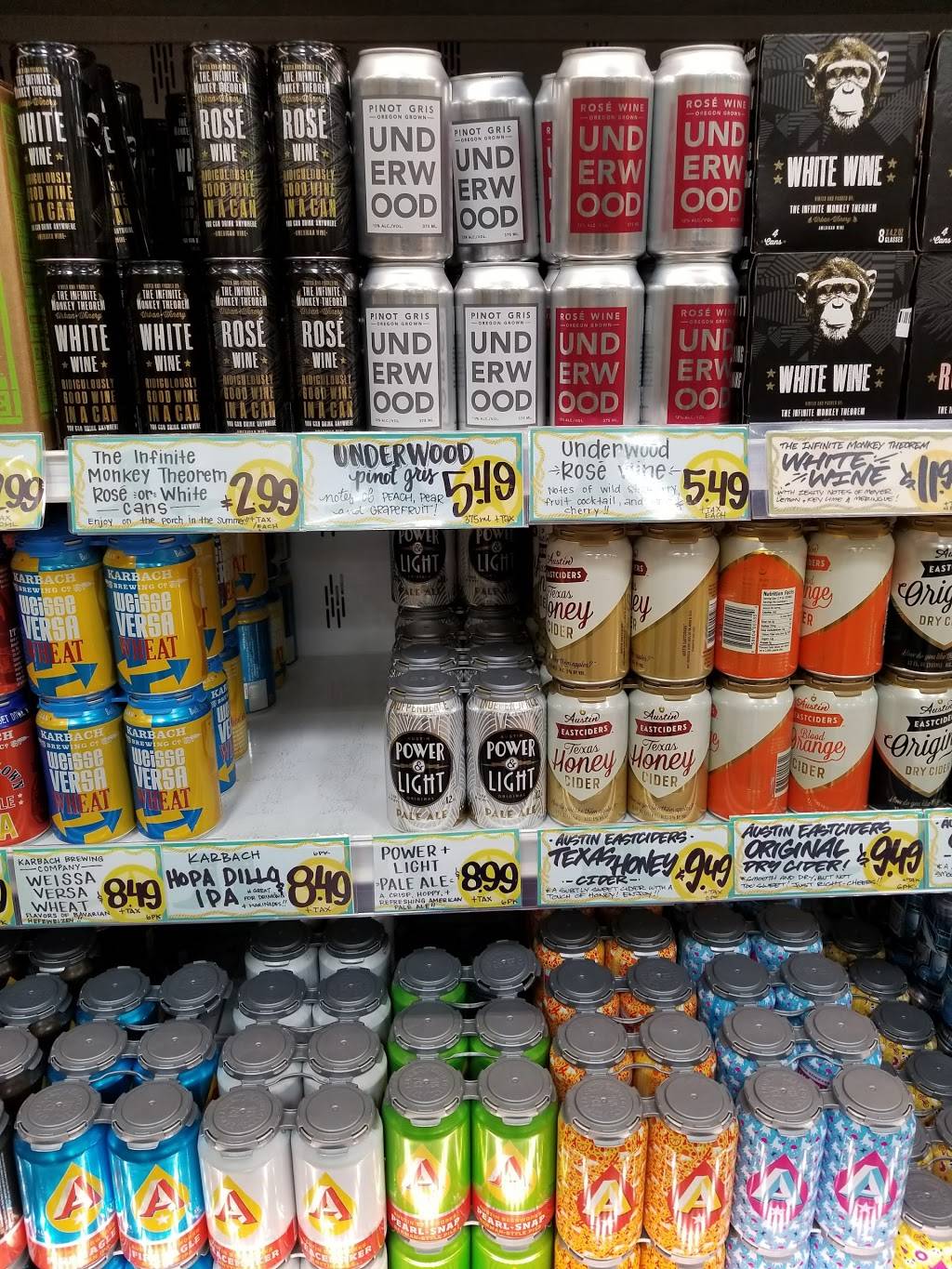 Shops at Mira Vista | shopping mall | 2765-2805 Bee Caves Rd, Rollingwood, TX 78746, USA | 7135993500 OR +1 713-599-3500