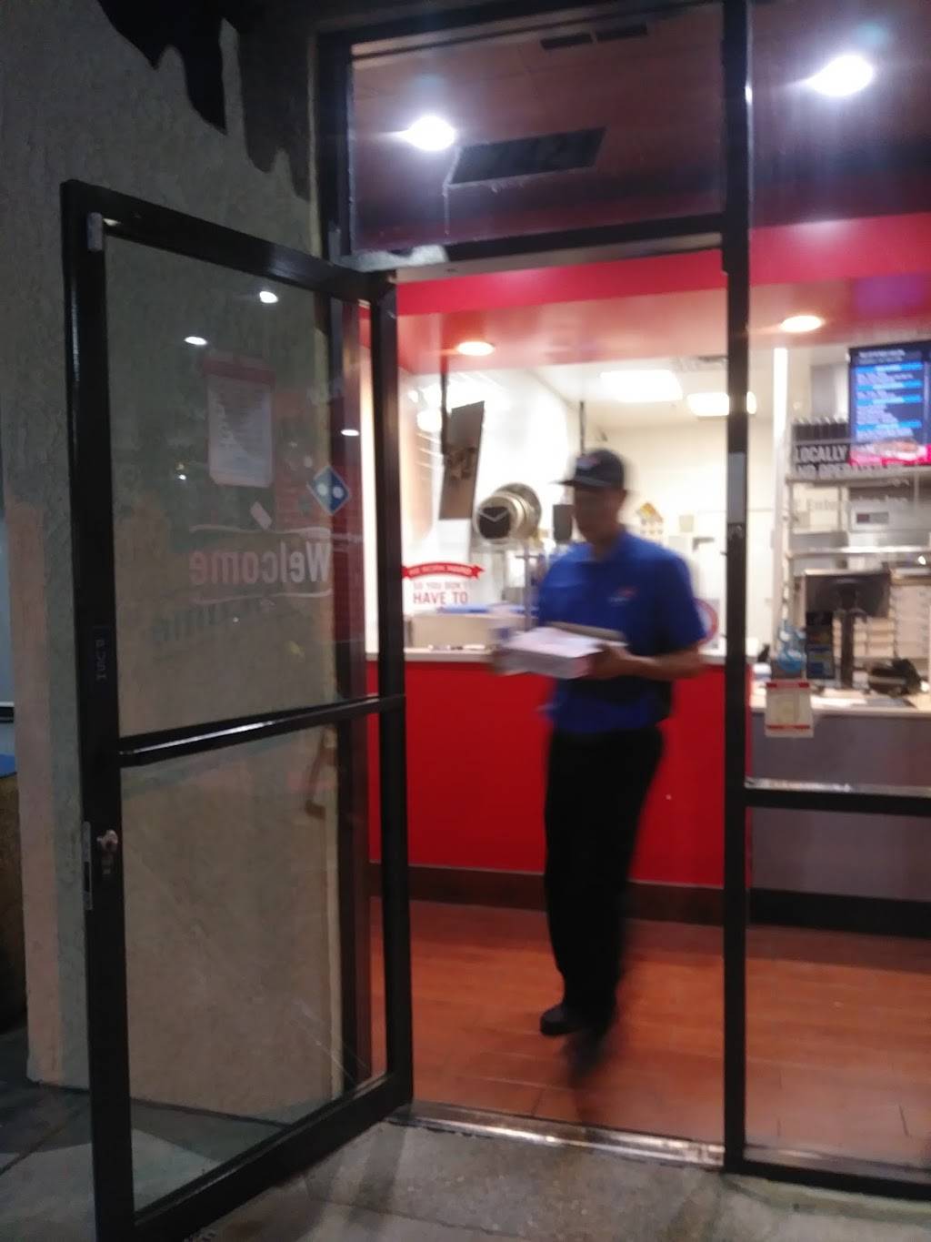 Dominos Pizza | meal delivery | 17421 Beach Blvd, Huntington Beach, CA 92647, USA | 7148413112 OR +1 714-841-3112