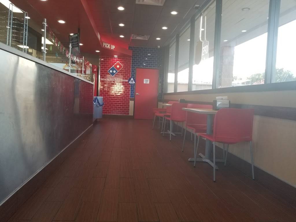 Dominos Pizza | meal delivery | 2315 E Valley Pkwy, Escondido, CA 92027, USA | 7602667555 OR +1 760-266-7555