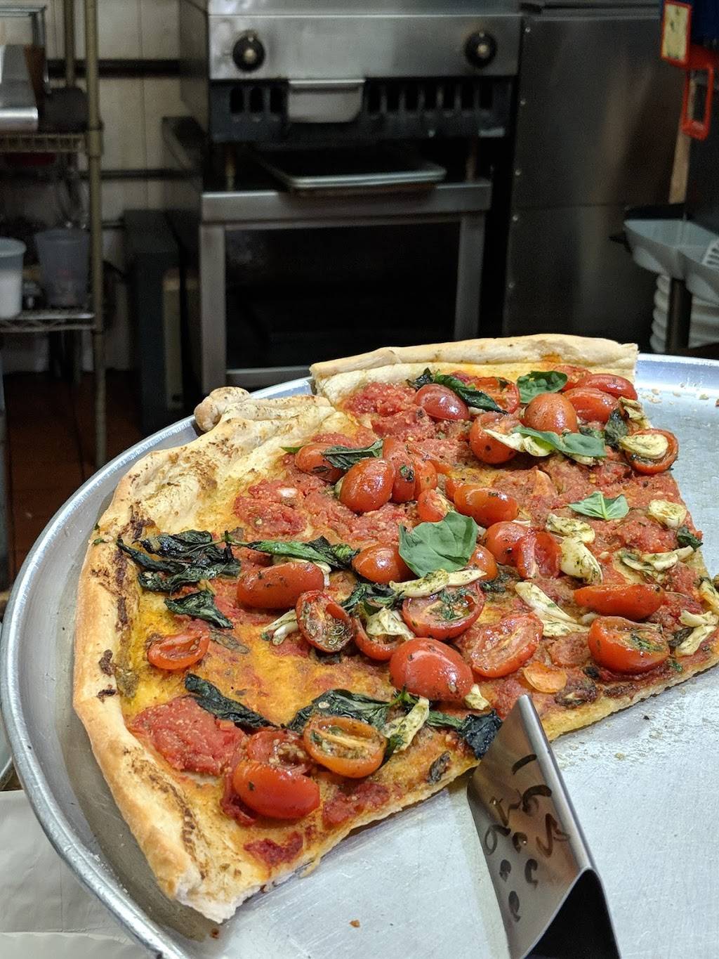 Sals Pizza Store | restaurant | 305 Court St, Brooklyn, NY 11231, USA | 7188526890 OR +1 718-852-6890