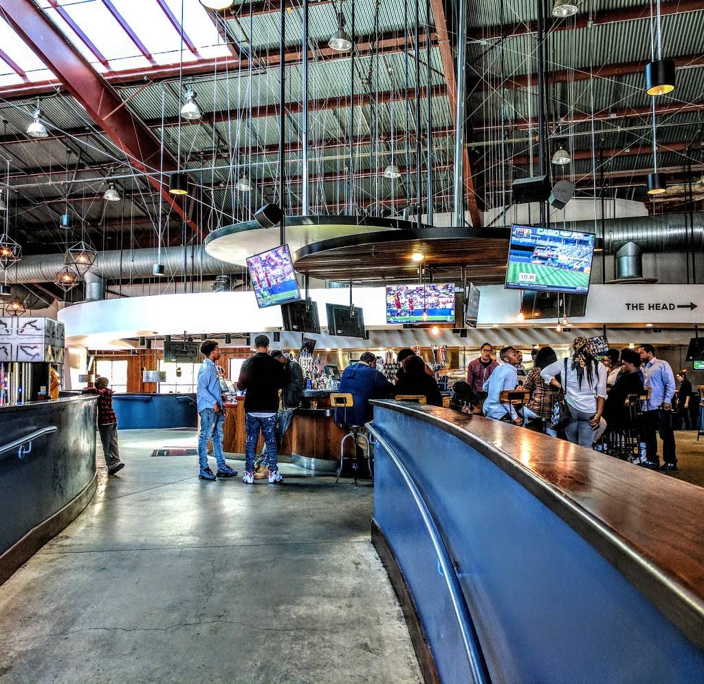 Plank | restaurant | 98 Broadway, Oakland, CA 94607, USA | 5108170980 OR +1 510-817-0980