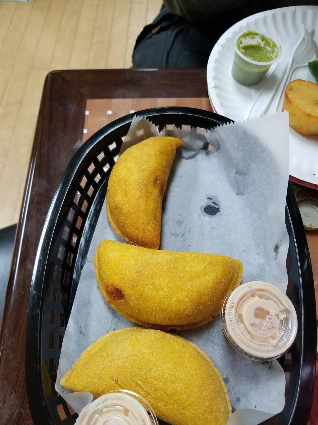 Sabor Latino Bakery | restaurant | 1549 Brentwood Rd, Bay Shore, NY 11706, USA | 6313284735 OR +1 631-328-4735