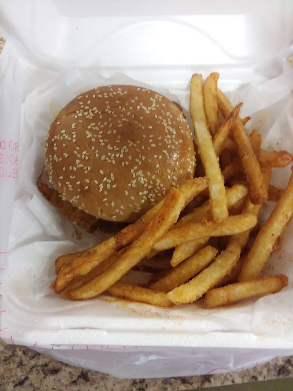 Mango Tango Smoothies and Grill | restaurant | 5850 Valley Rd #150, Birmingham, AL 35235, USA | 2056553699 OR +1 205-655-3699