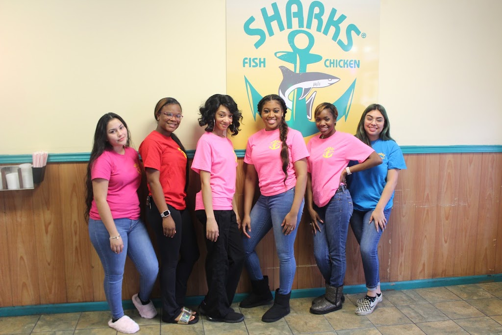 Sharks Fish & Chicken | restaurant | 8722 Colonel Glenn Rd, Little Rock, AR 72204, USA | 5015707877 OR +1 501-570-7877