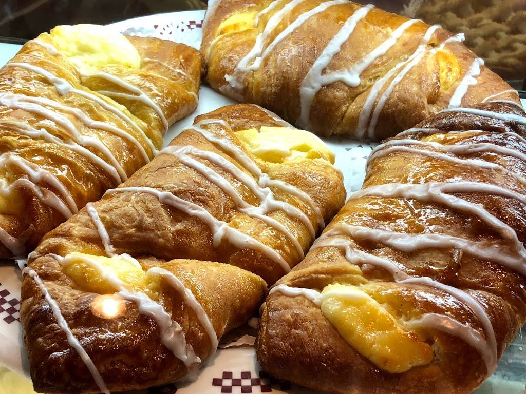 Du-pars Restaurant & Bakery | restaurant | 214 S Lake Ave, Pasadena, CA 91101, USA | 6264058820 OR +1 626-405-8820