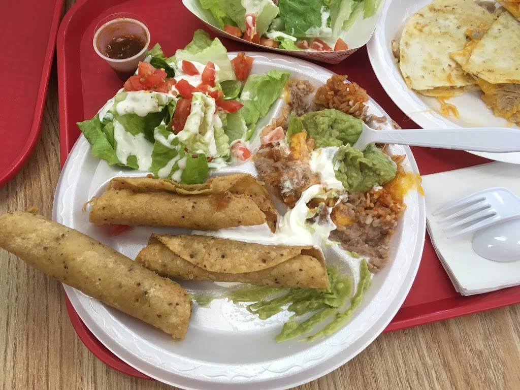 Pericos De Albuquerque | restaurant | 2810 Coors Blvd NW, Albuquerque, NM 87120, USA | 5058394762 OR +1 505-839-4762