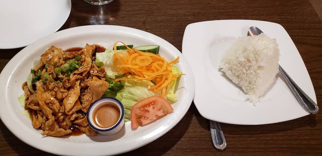 Sweet Chilli Thai Restaurant | restaurant | 75 Airport Rd, Augusta, ME 04330, USA | 2076218575 OR +1 207-621-8575