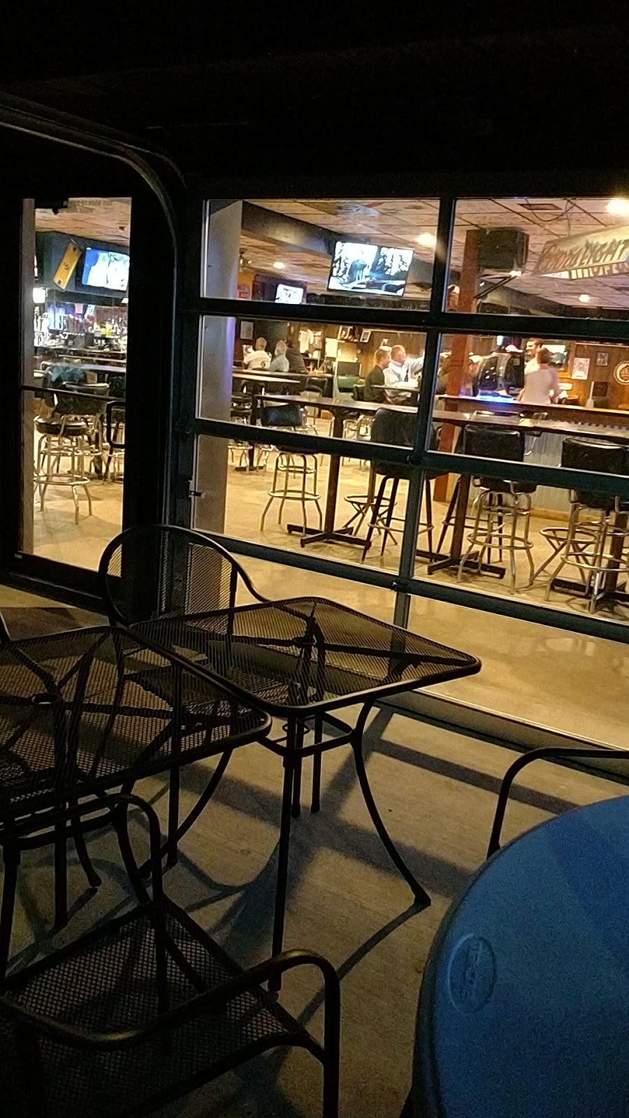 The Keg Sportsbar And Grill | restaurant | 130 Chicago Ave, Colwich, KS 67030, USA | 3167960384 OR +1 316-796-0384