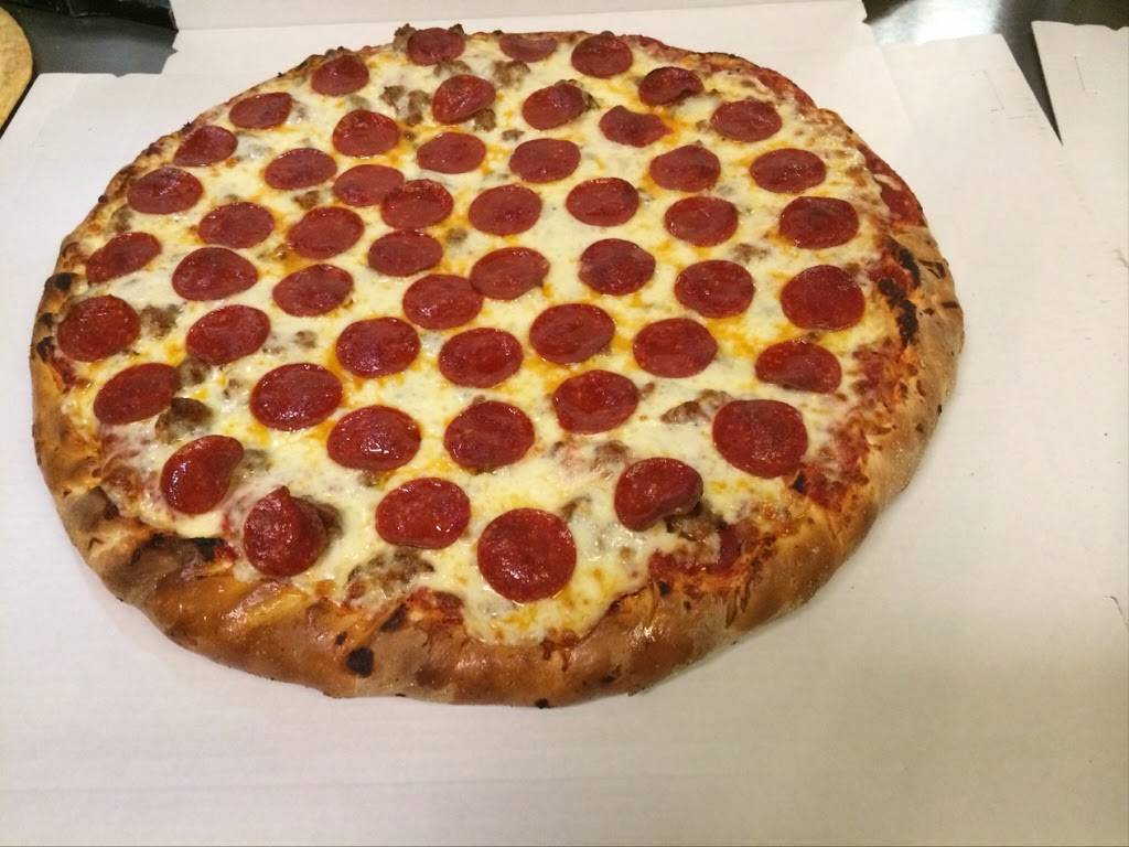 Vinis Pizza and Catering | meal delivery | 39 S Arlington Heights Rd, Elk Grove Village, IL 60007, USA | 8474377100 OR +1 847-437-7100