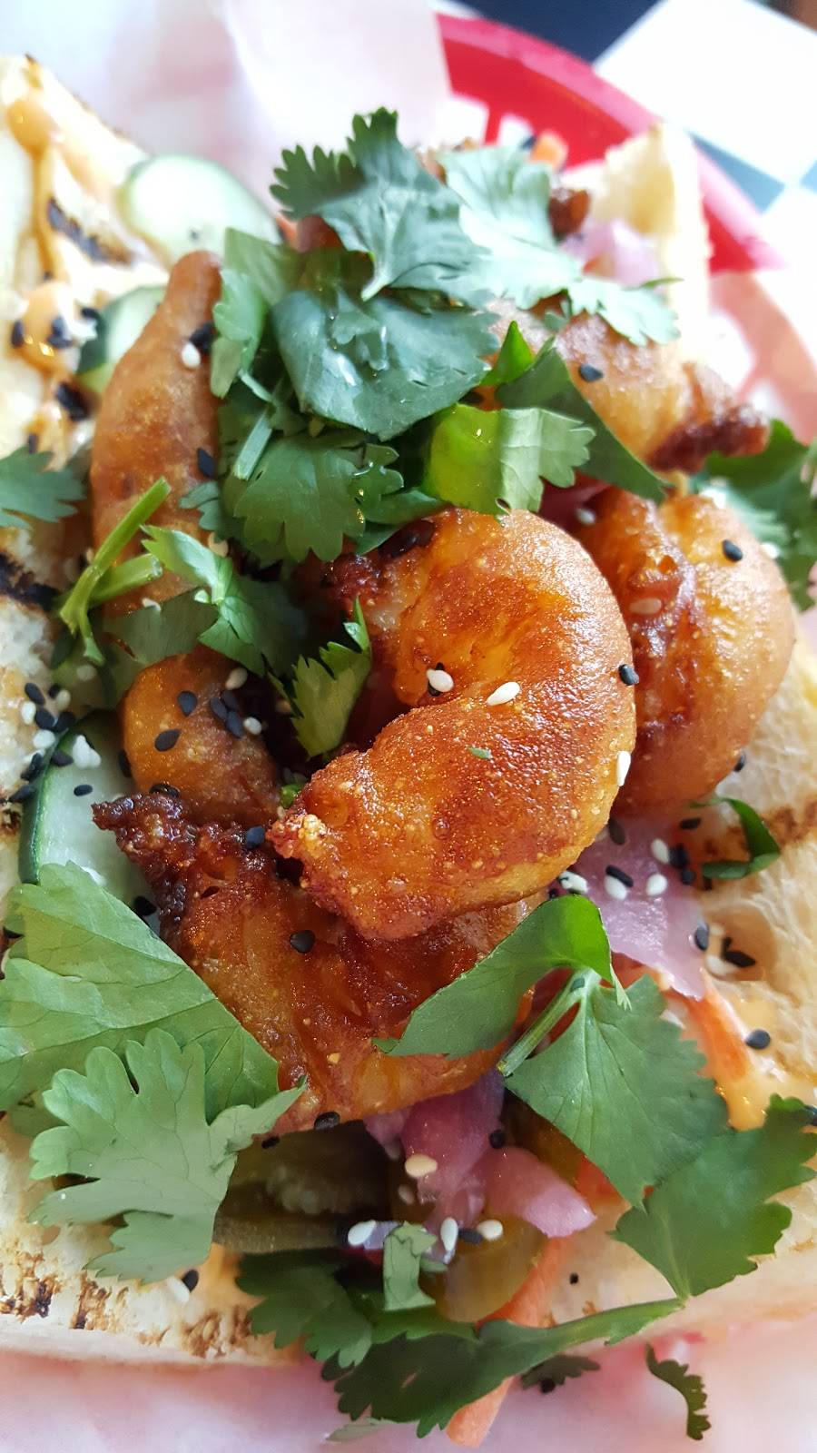 BIG & littles Restaurant | meal delivery | 860 N Orleans St, Chicago, IL 60610, USA | 3129430000 OR +1 312-943-0000