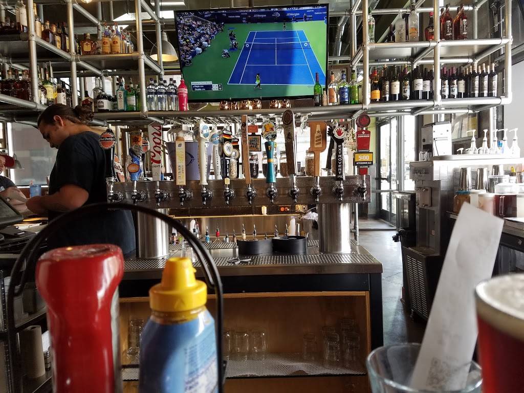 Bad Daddys Burger Bar | restaurant | 2151 E Briarwood Ave Ste 621, Centennial, CO 80122, USA | 3039937459 OR +1 303-993-7459