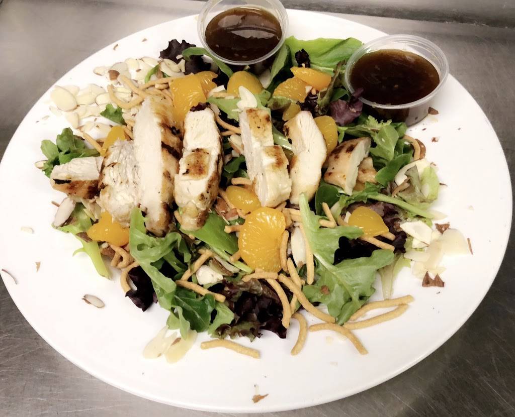 The Hangar Bar and Grill | restaurant | 1485 W 20th Ave, Oshkosh, WI 54902, USA | 9202337430 OR +1 920-233-7430