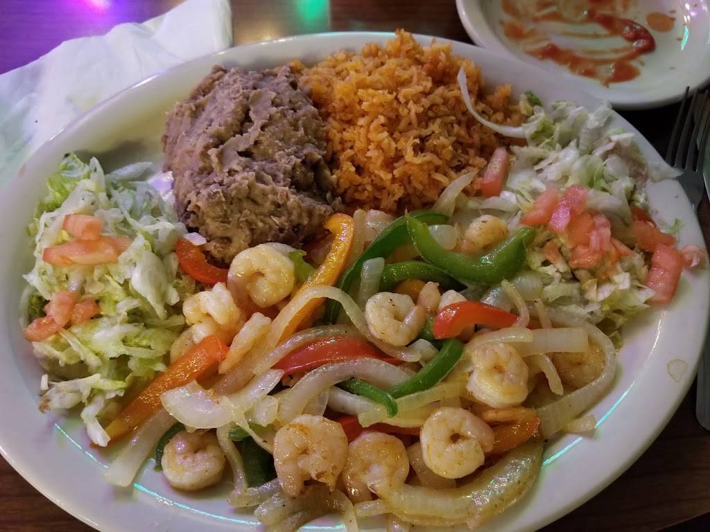 Ernestos Restaurant | restaurant | 20825 OH-51, Genoa, OH 43430, USA | 4198559063 OR +1 419-855-9063