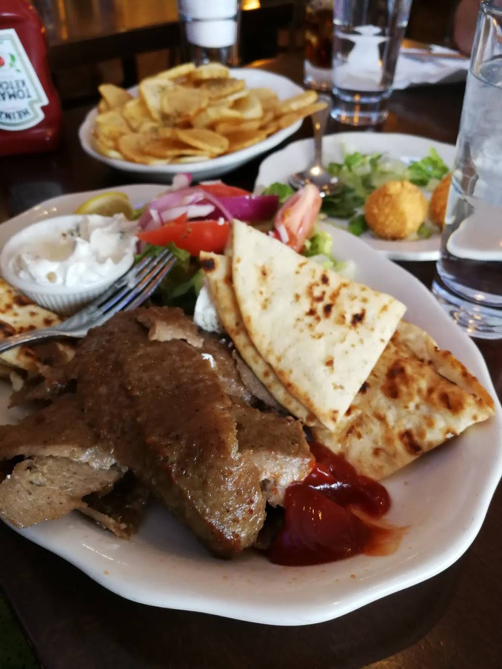 Elia Taverna | restaurant | 502 New Rochelle Rd, Bronxville, NY 10708, USA | 9146634976 OR +1 914-663-4976