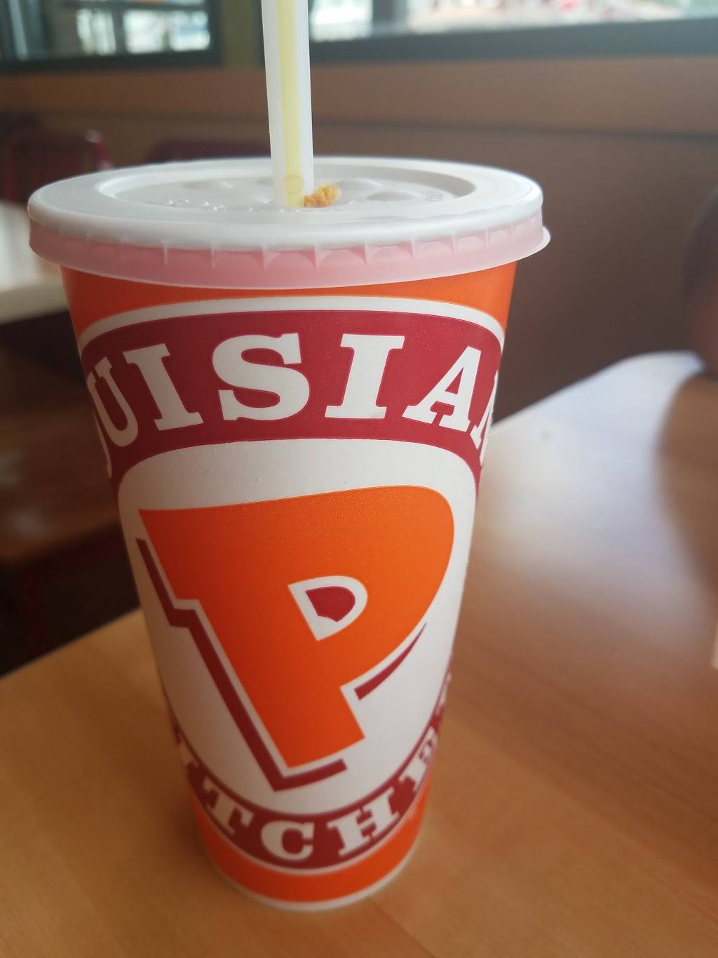 Popeyes Louisiana Kitchen | restaurant | 2595 Nottingham Way, Trenton, NJ 08619, USA | 6095868595 OR +1 609-586-8595