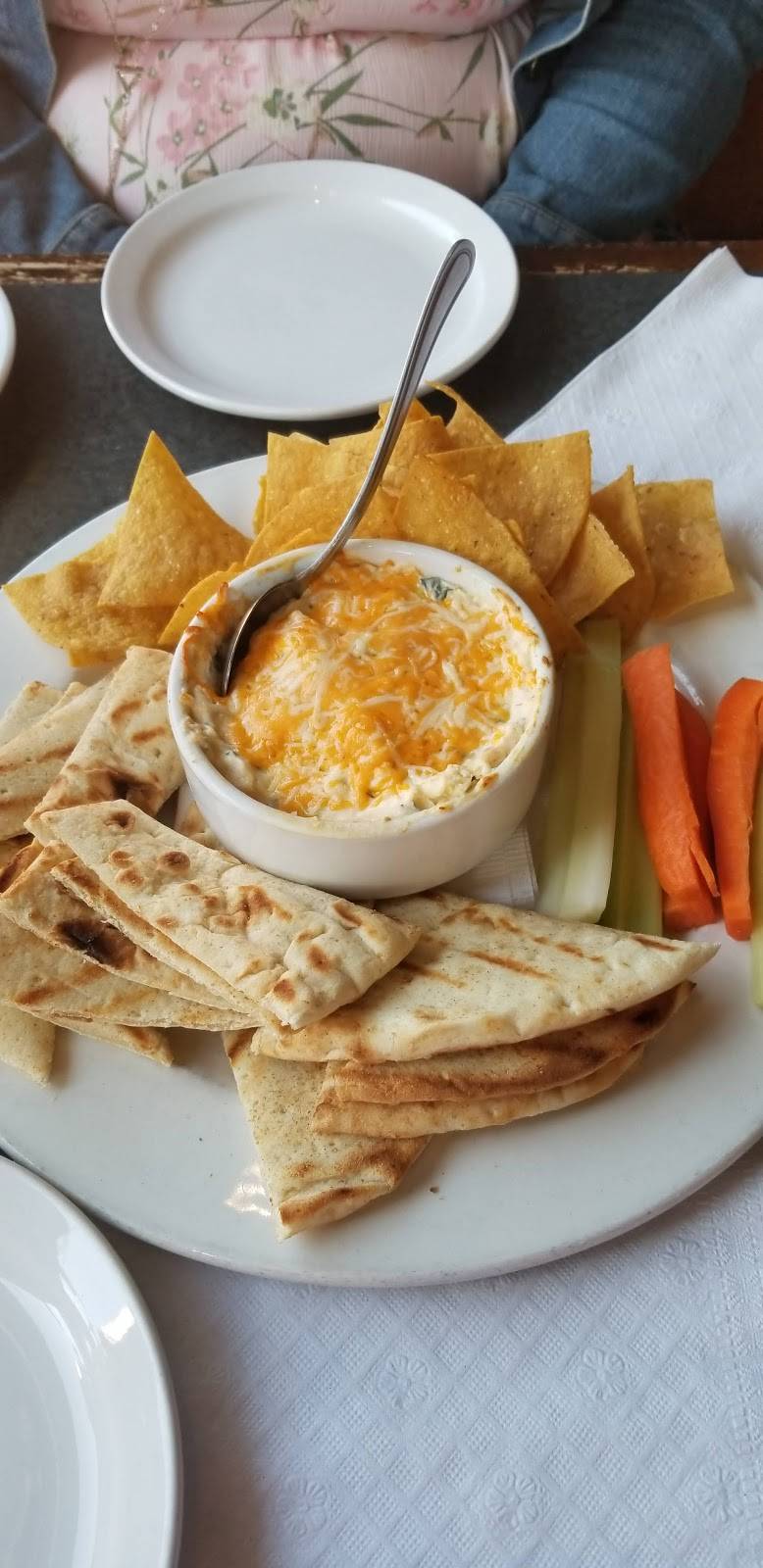 McCabe’s Irish Pub & Grill | restaurant | 9 Wyndham St N, Guelph, ON N1H 4E2, Canada | 5198363400 OR +1 519-836-3400