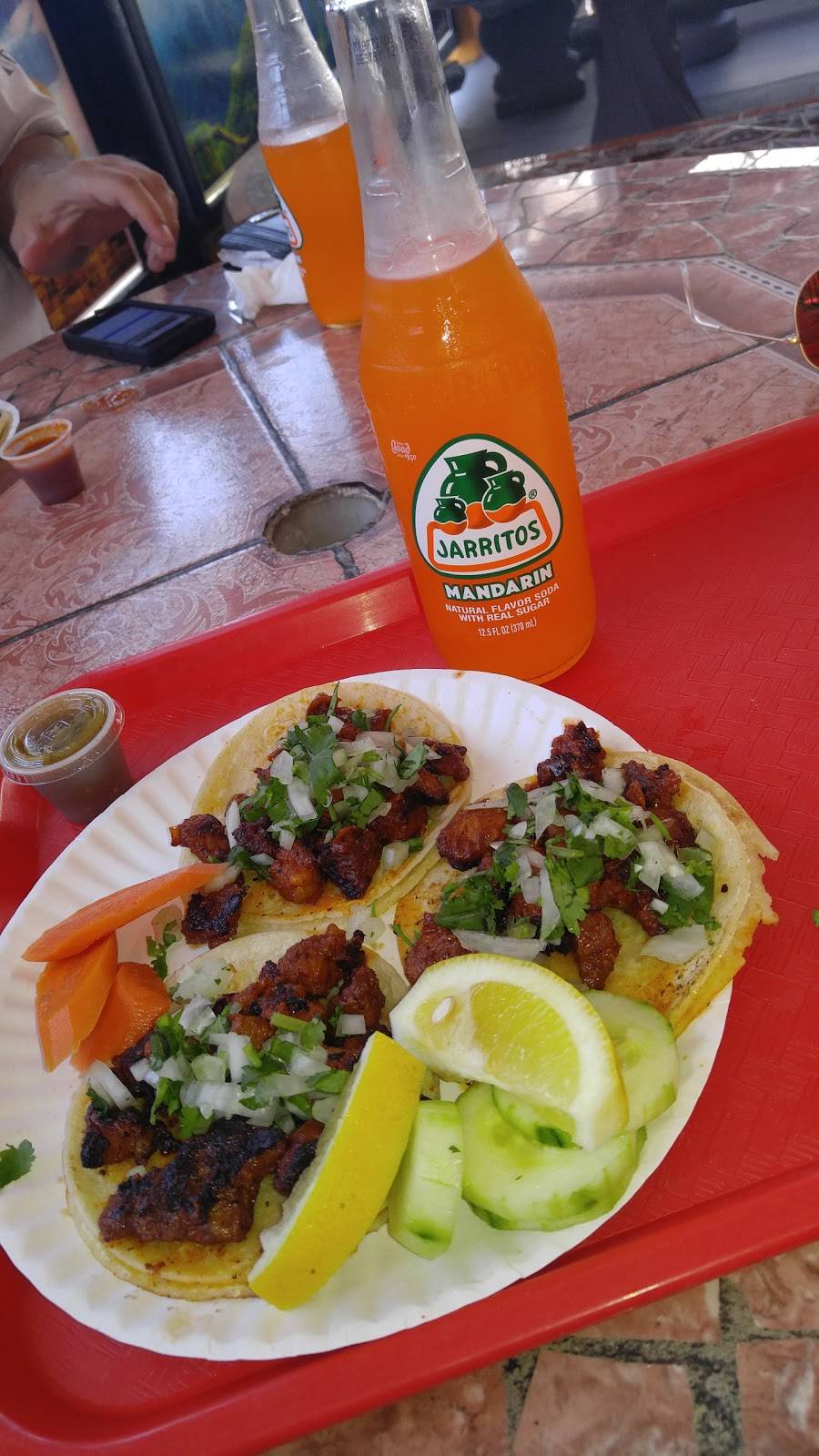 La Reyna yucateca | restaurant | 1959 S Main St, Santa Ana, CA 92707, USA | 7149663051 OR +1 714-966-3051