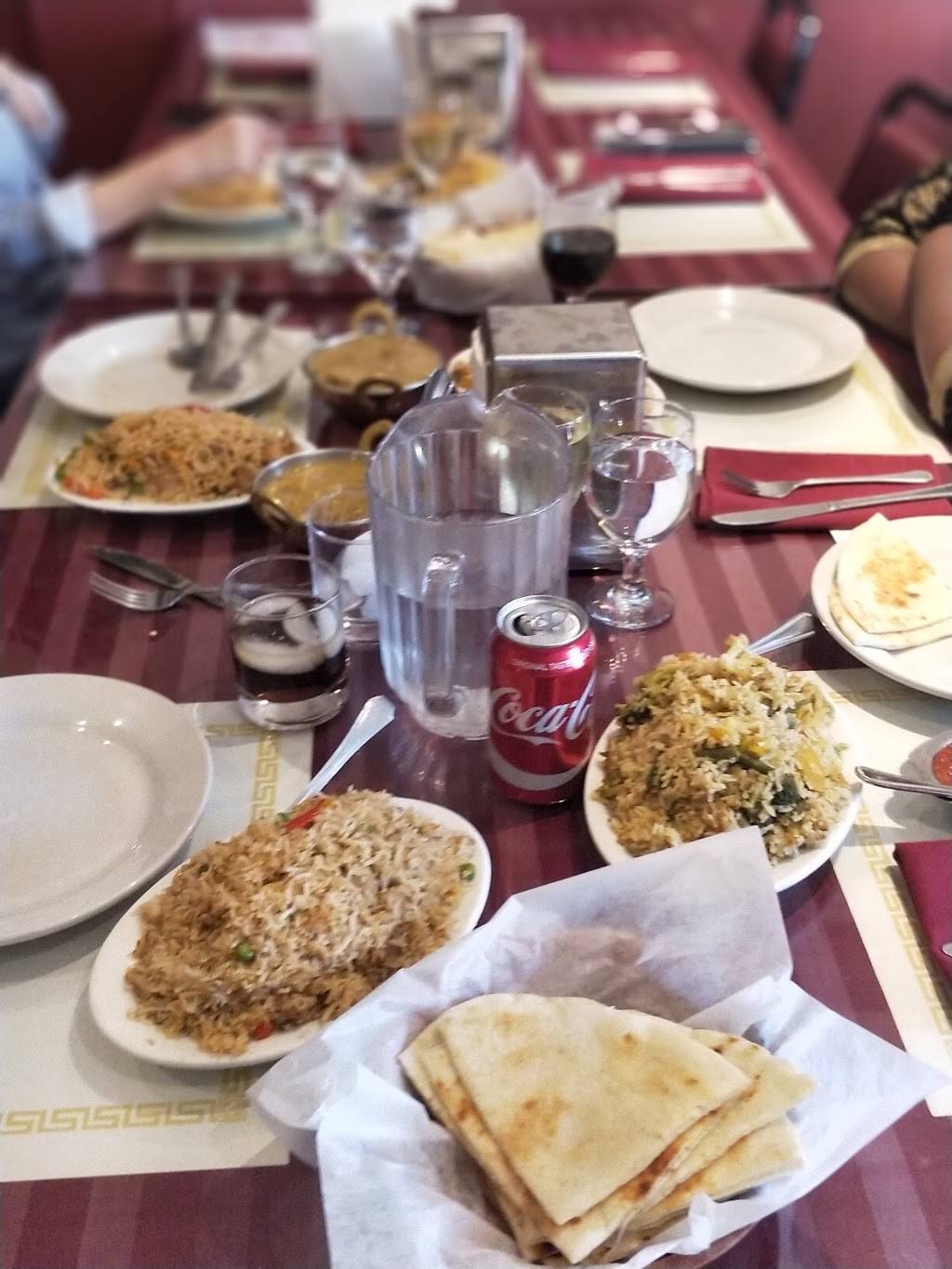 India Palace Restaurant | restaurant | 1167 Ottawa St, Windsor, ON N8X 2E4, Canada | 5192564104 OR +1 519-256-4104