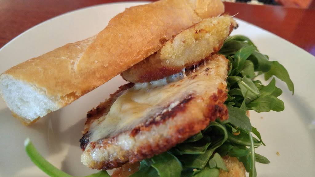 Winfields Pub LLC | restaurant | 1213 Ridge Rd, Buffalo, NY 14218, USA | 7168210700 OR +1 716-821-0700