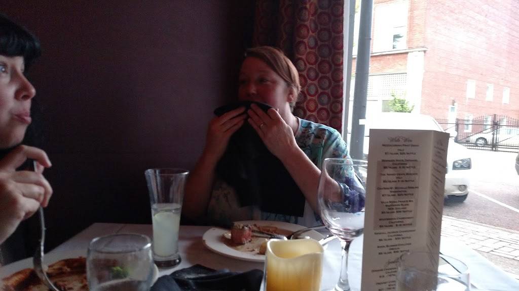 J. Broussards | restaurant | 210 5th St S, Columbus, MS 39701, USA | 6622431480 OR +1 662-243-1480