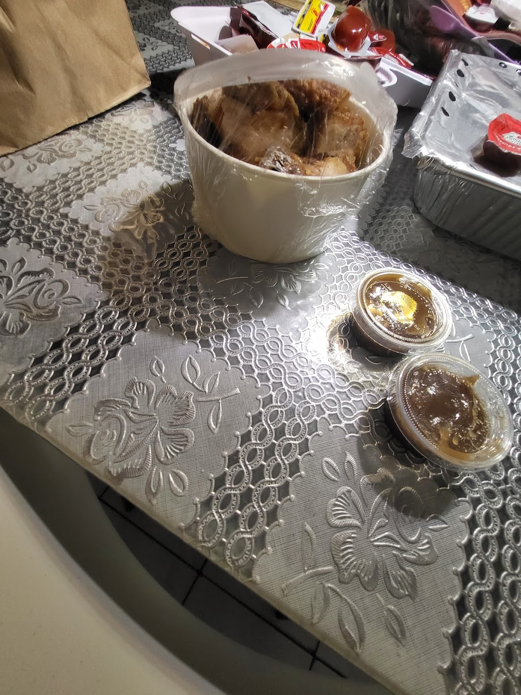 Chow Fun Express | restaurant | 2520 Santa Fe Ave, Long Beach, CA 90810, USA | 5629882707 OR +1 562-988-2707