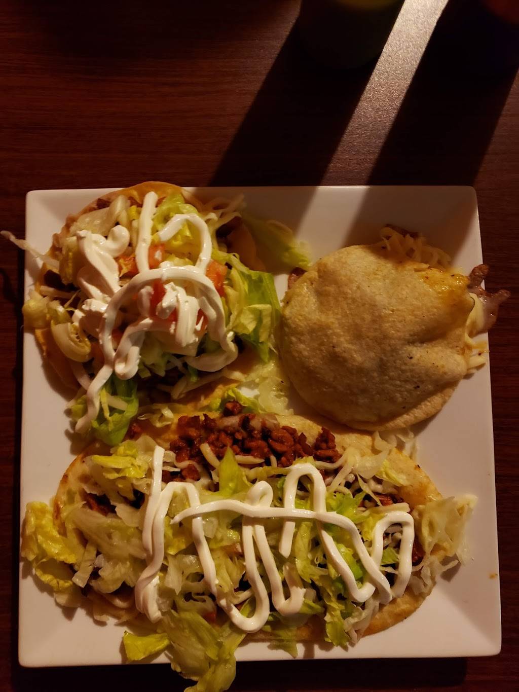 Hidalgo Restaurant | restaurant | 308 Barton St, Pawtucket, RI 02860, USA | 4017227622 OR +1 401-722-7622