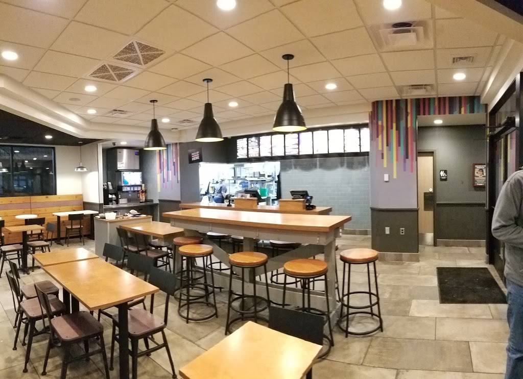 Taco Bell | meal takeaway | 1191 OMalley Dr, Coopersville, MI 49404, USA | 6168371793 OR +1 616-837-1793