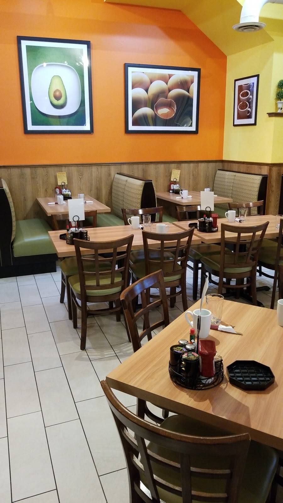 Eggsperience Breakfast and Lunch | restaurant | 1230 W Taylor St, Chicago, IL 60607, USA | 3129880684 OR +1 312-988-0684