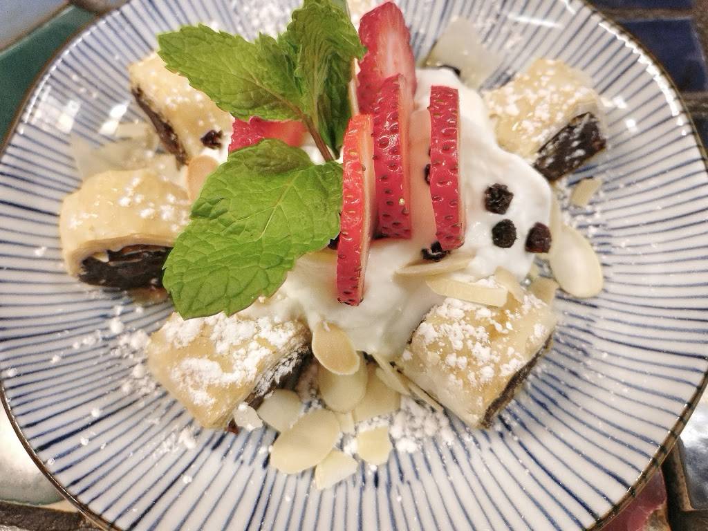 La Mediterranee | restaurant | 2210 Fillmore St, San Francisco, CA 94115, USA | 4159212956 OR +1 415-921-2956