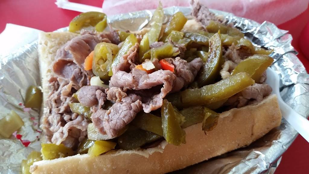 Windy City Gyros | restaurant | 3932 N Broadway, Chicago, IL 60613, USA | 7739757335 OR +1 773-975-7335