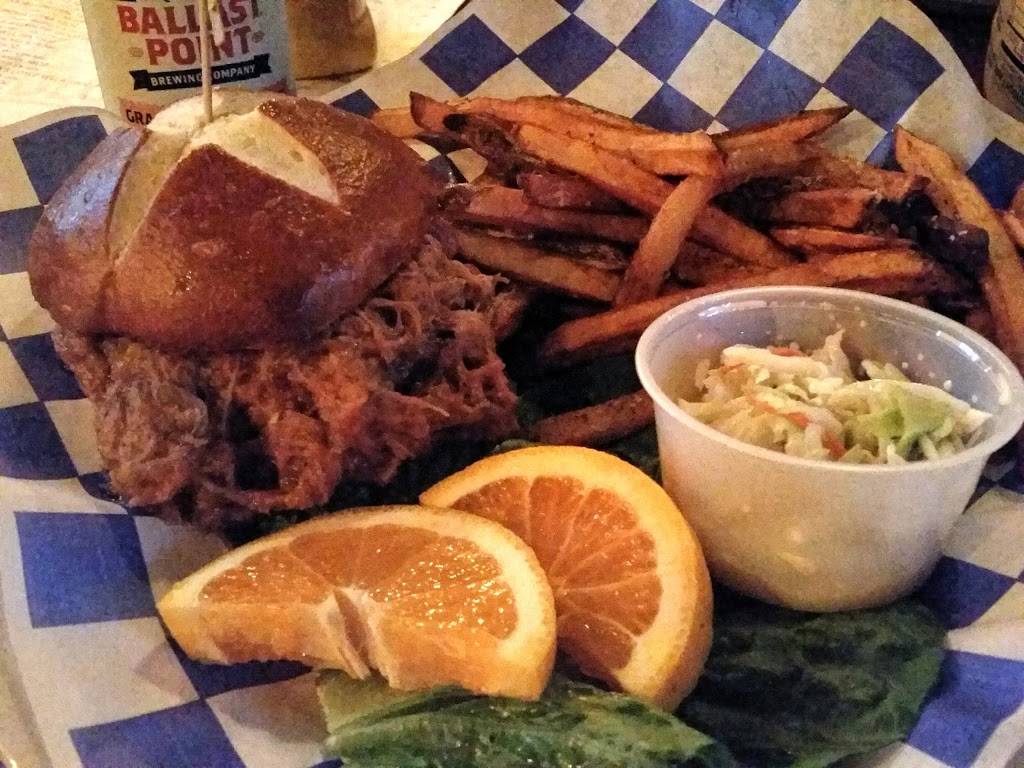 Blue Side Tavern | restaurant | 6 S Bentz St, Frederick, MD 21701, USA | 3016630200 OR +1 301-663-0200