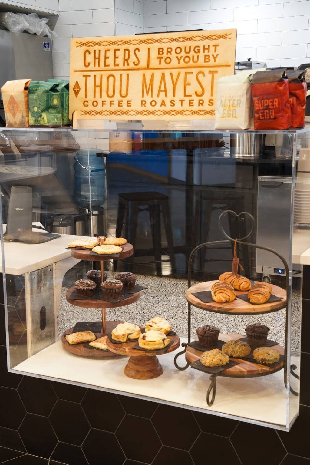 Blind Box BBQ - NFM | cafe | 1601 Village West Pkwy, Kansas City, KS 66111, USA | 9132684227 OR +1 913-268-4227