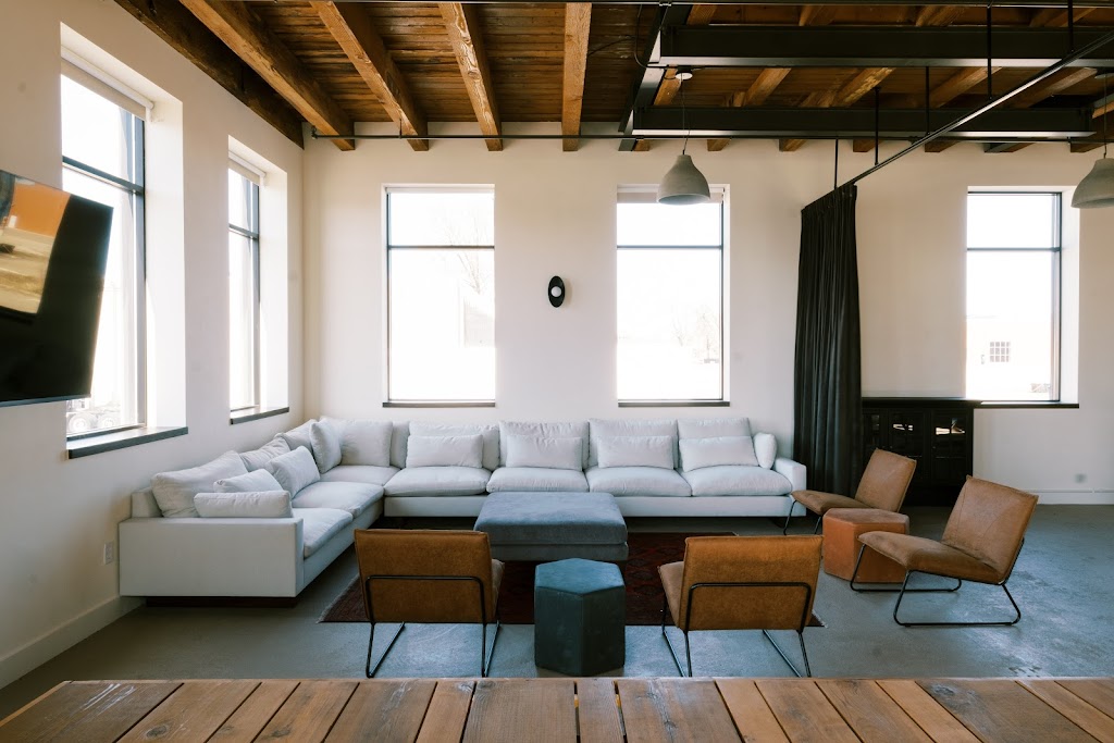 Steady Pour | restaurant | 2125 E Hennepin Ave Suite 205, Minneapolis, MN 55413, USA | 6122249606 OR +1 612-224-9606