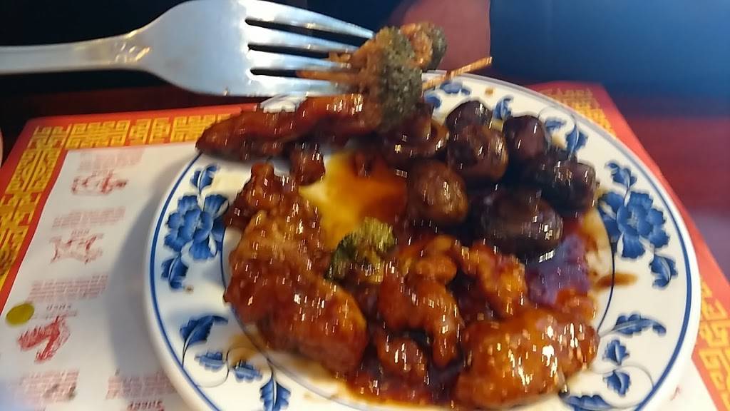 Hunan Chinese Restaurant | restaurant | 1425 W South Airport Rd, Traverse City, MI 49686, USA | 2319471388 OR +1 231-947-1388