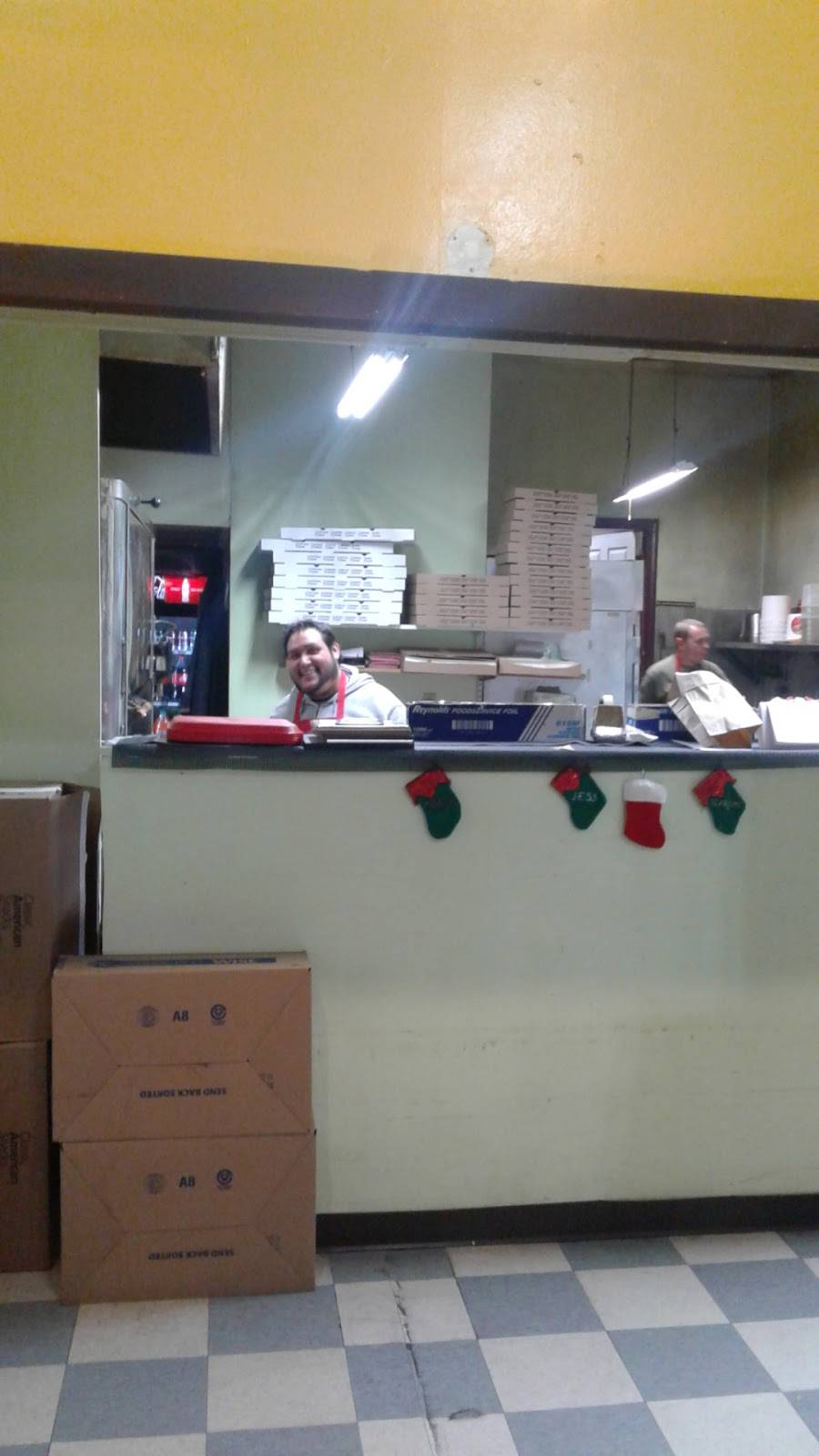 Pizza Royal | restaurant | 161 Boston Rd, Springfield, MA 01109, USA | 4137837710 OR +1 413-783-7710