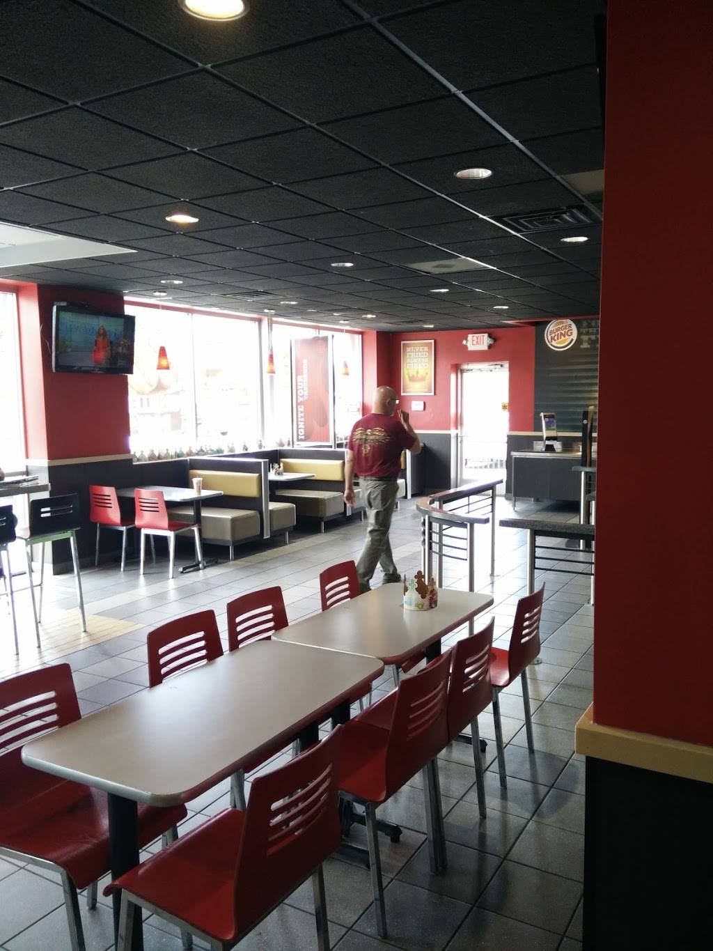 Burger King | restaurant | 3270 Newport Rd, Newport, MI 48166, USA | 7348721260 OR +1 734-872-1260