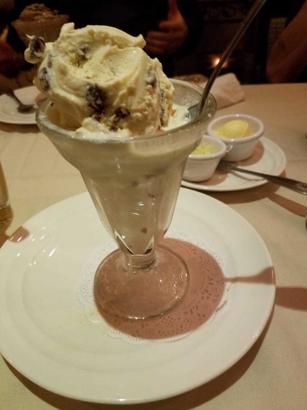 Yukon Grille | restaurant | 4575 Boulder Hwy, Las Vegas, NV 89121, USA | 7029515800 OR +1 702-951-5800