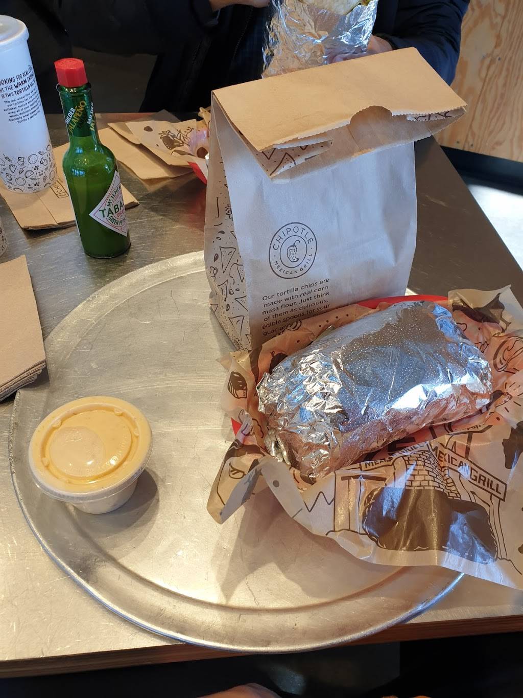 Chipotle Mexican Grill | restaurant | 1094 N Colony Rd Ste 20, Wallingford, CT 06492, USA | 2032653159 OR +1 203-265-3159